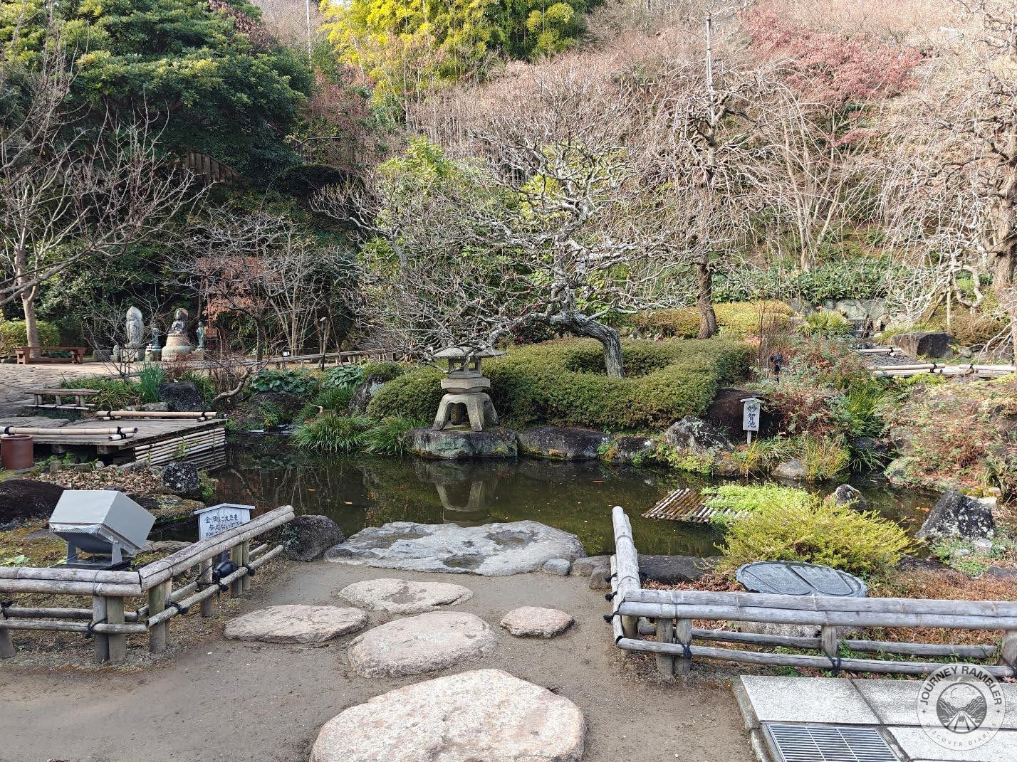 Myochi pond
