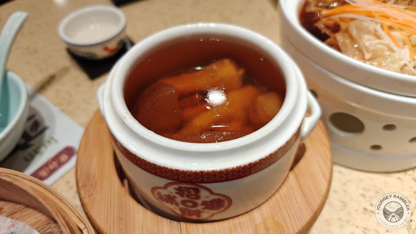 Fig, Lean Pork, and Snow Pear Soup