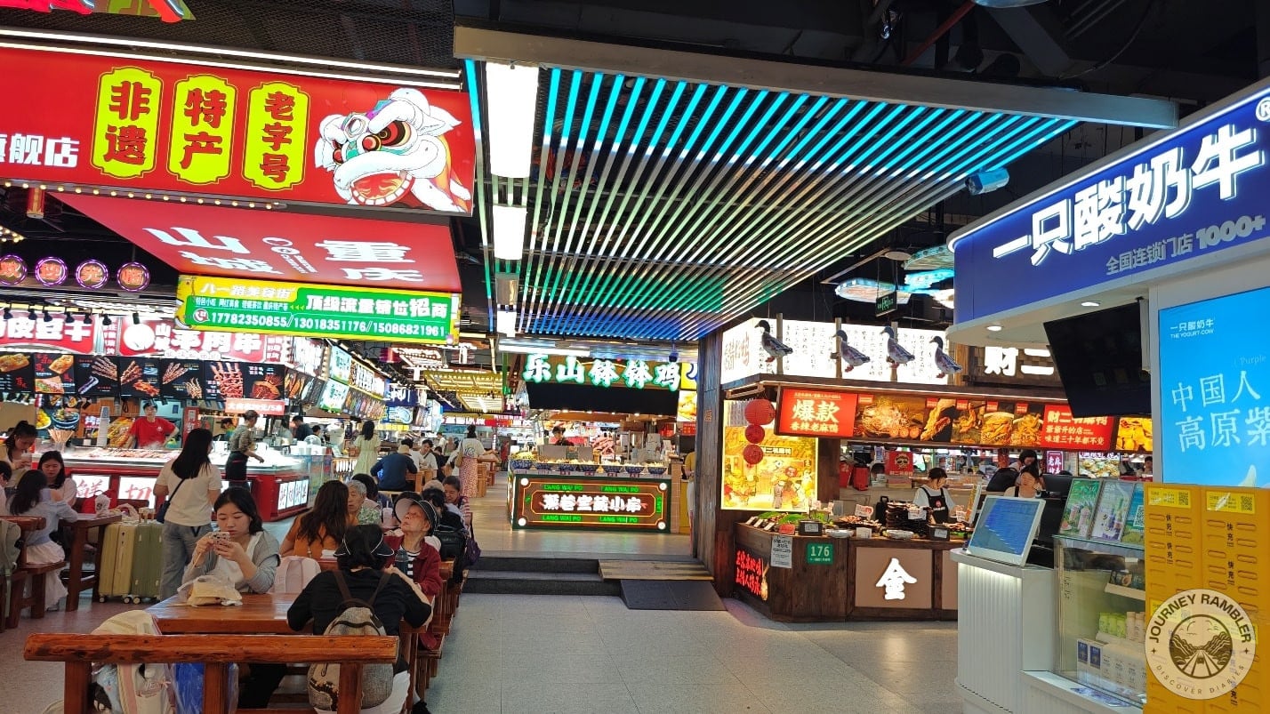 busy dining area
