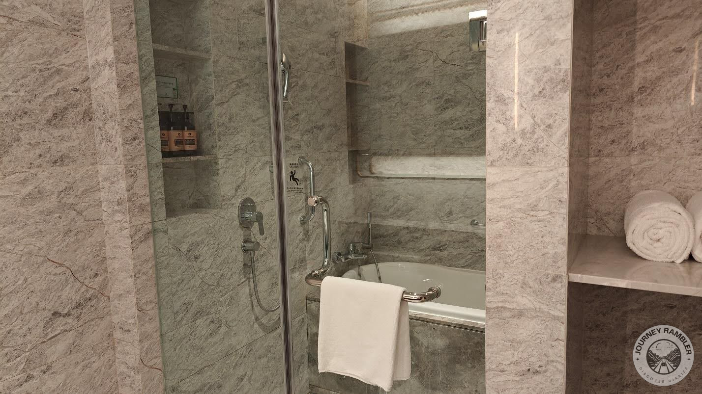 shower and bathtub