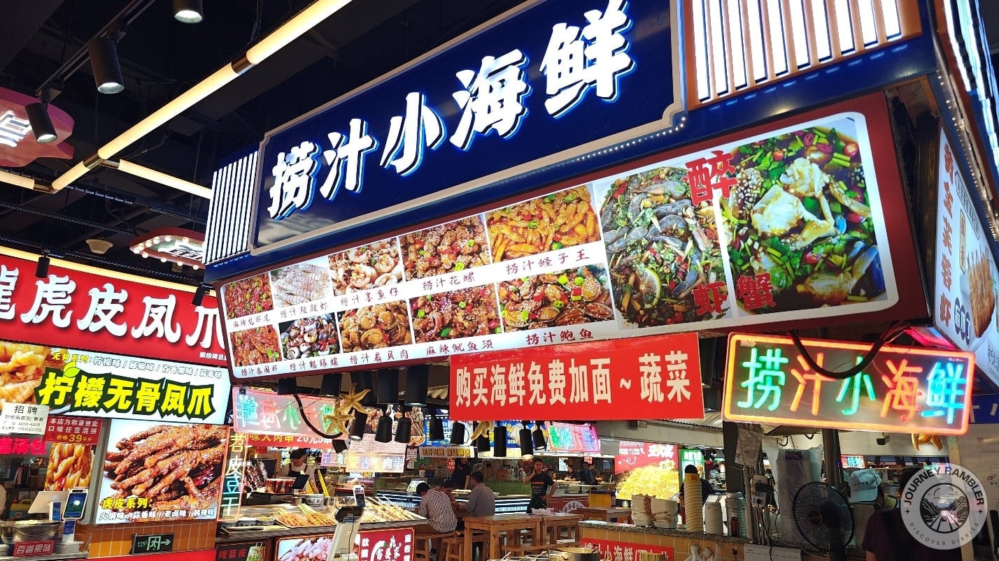stalls here that sell fresh seafood