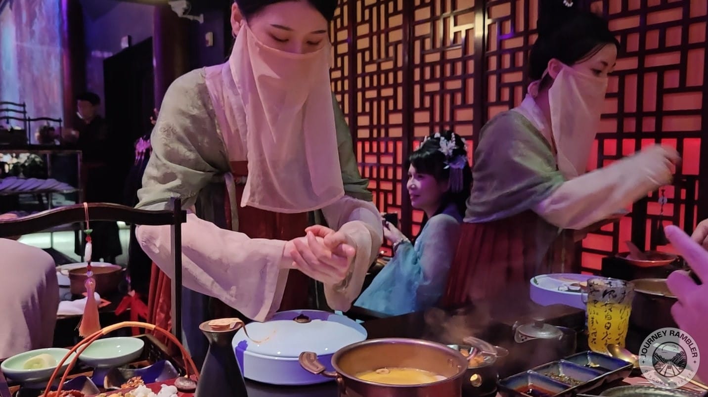 these wait staff who served us in their traditional Hanfu attire