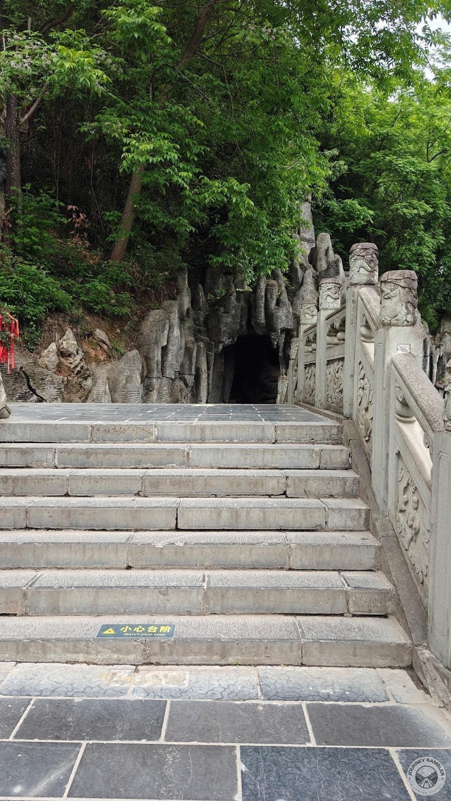 Panhu Cave