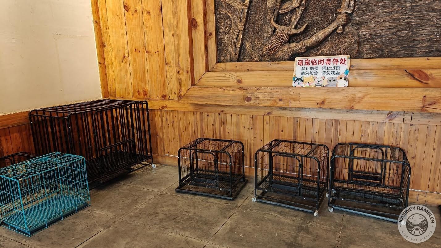 area where you can drop off your pets