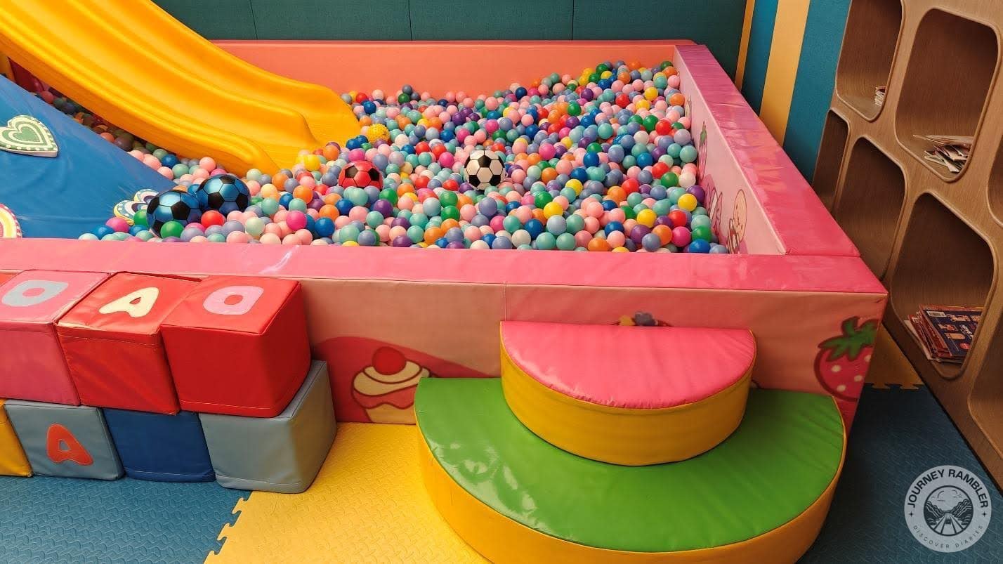 ball pit