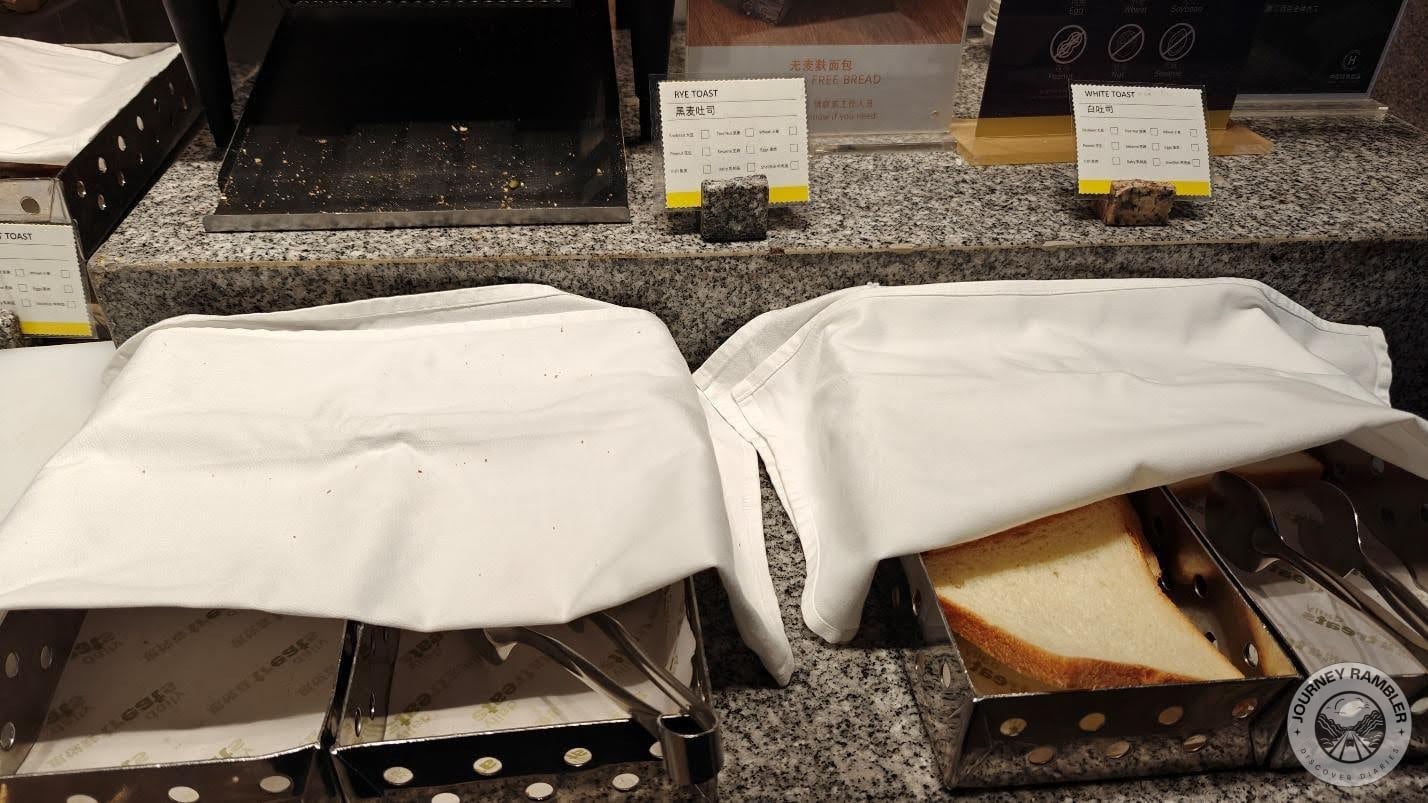 rye and white bread already sliced