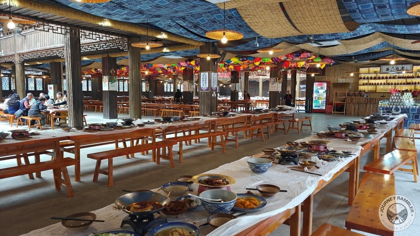 several long tables during lunch time