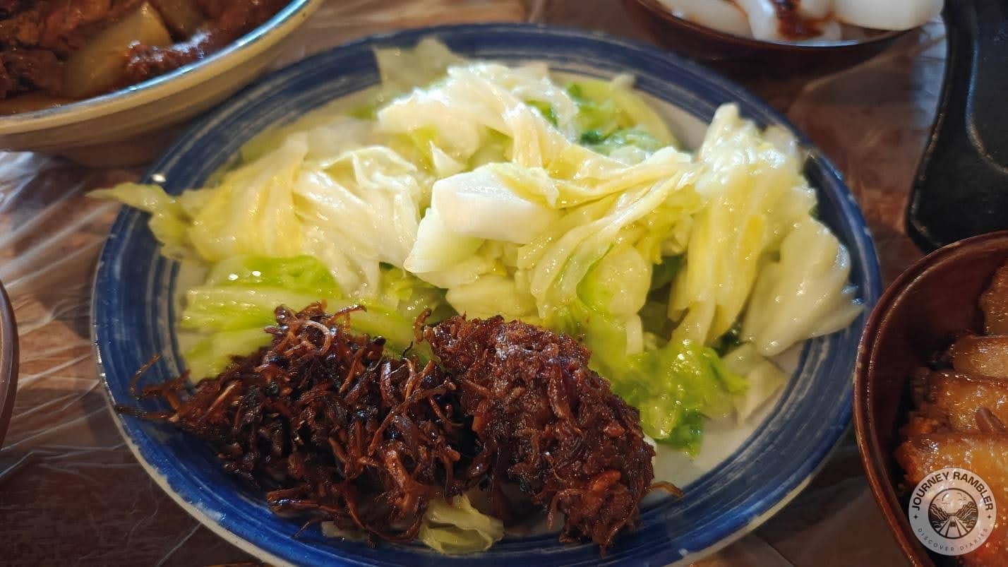 stir fried cabbage dish