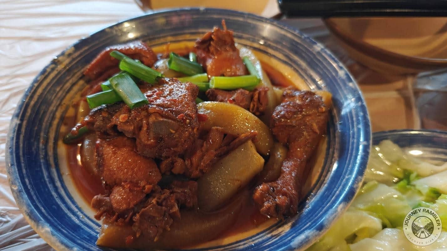 this dish kind of resemble another Chinese dish called Dapanji