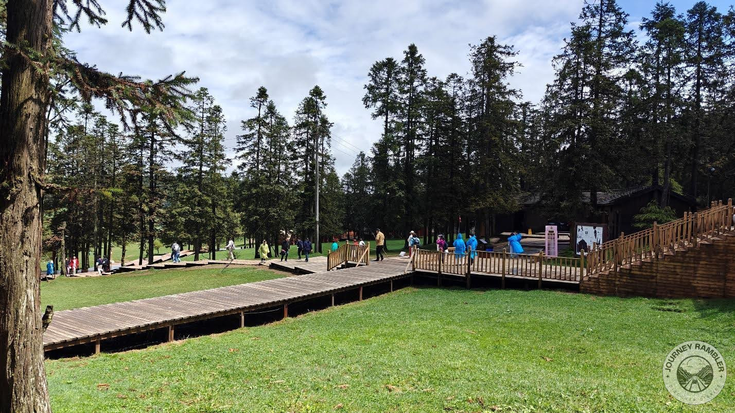 this is where this walkway converges with the main path