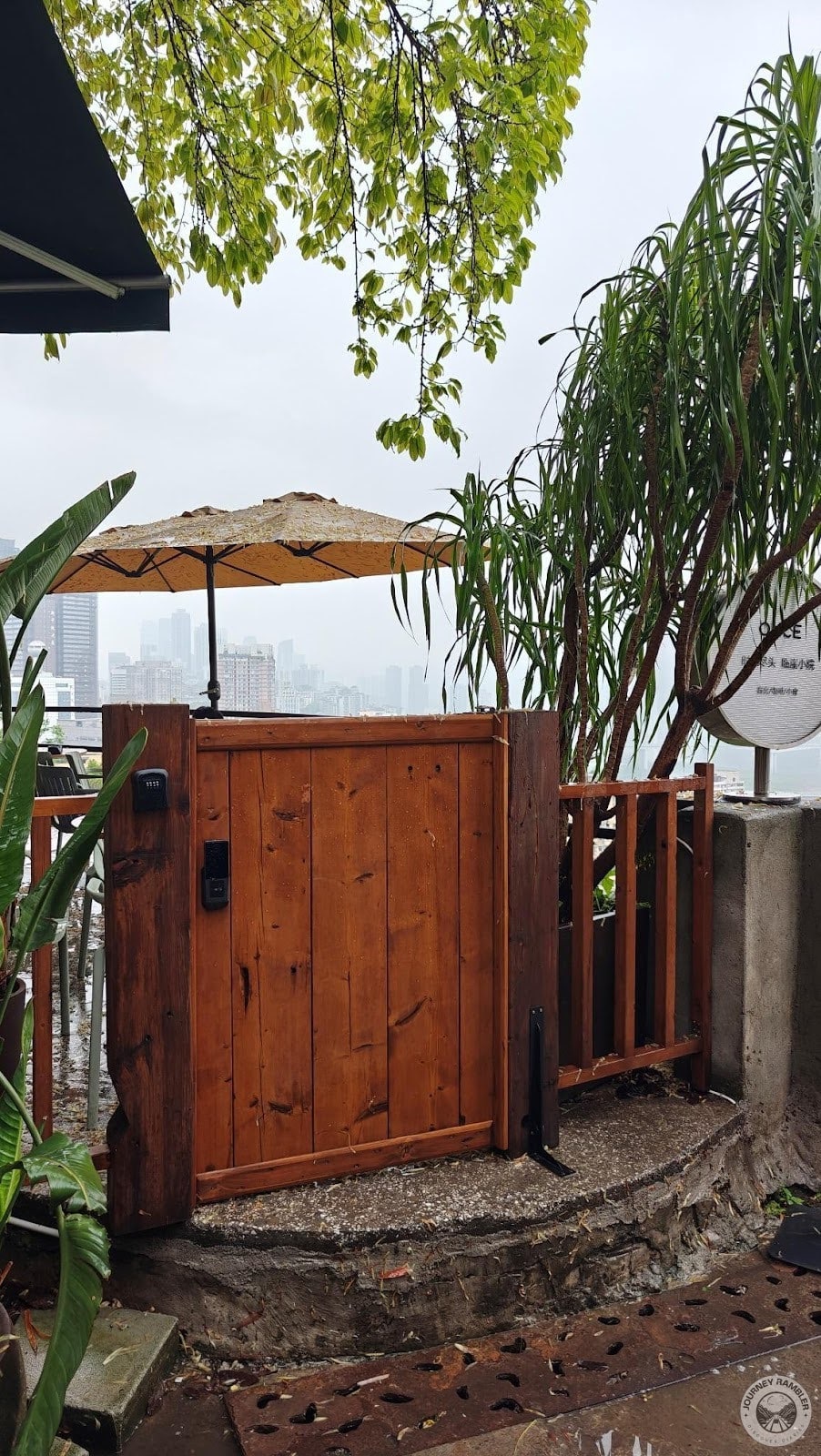 where you can enter ONCE Cafe
