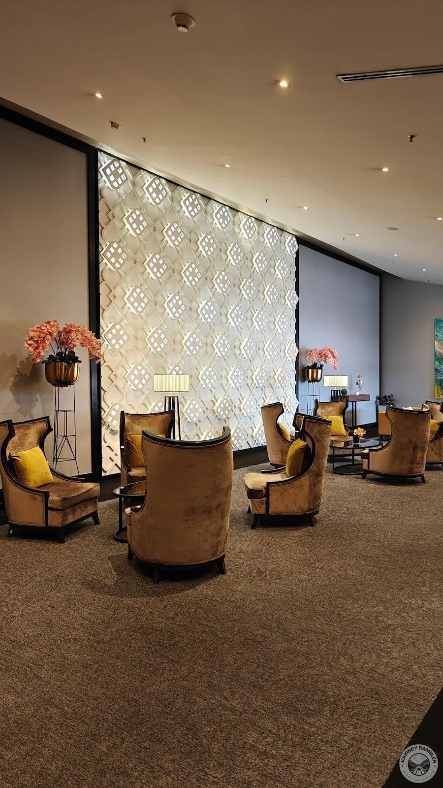 3D decorated wall that provided ambient lighting