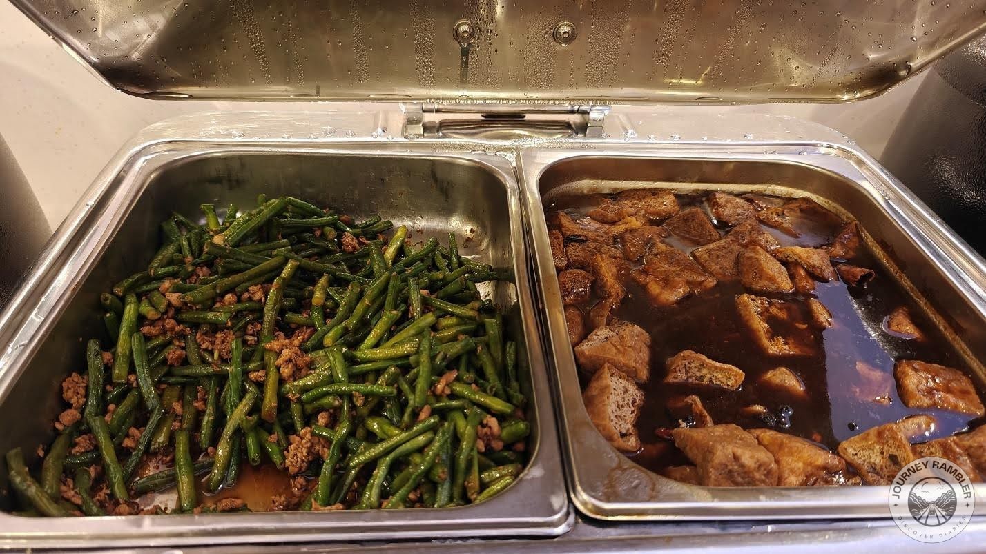 Stir Fried Long Beans and Braised Tofu Pok