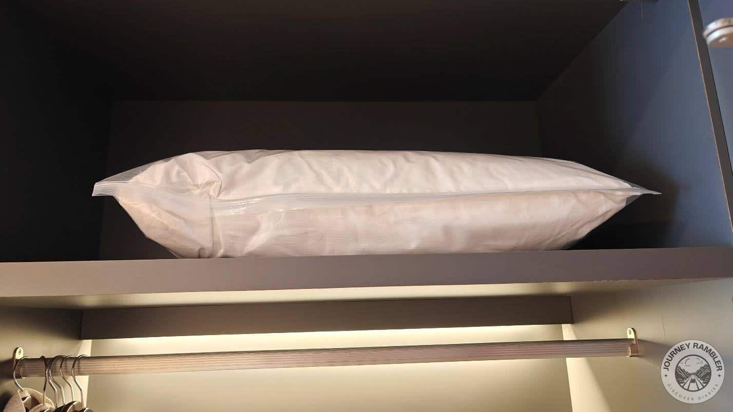 extra pillow