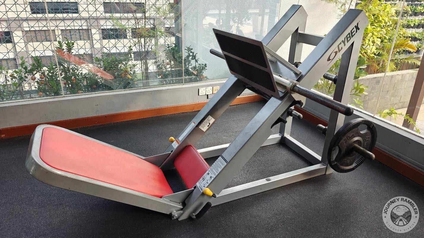leg press machine