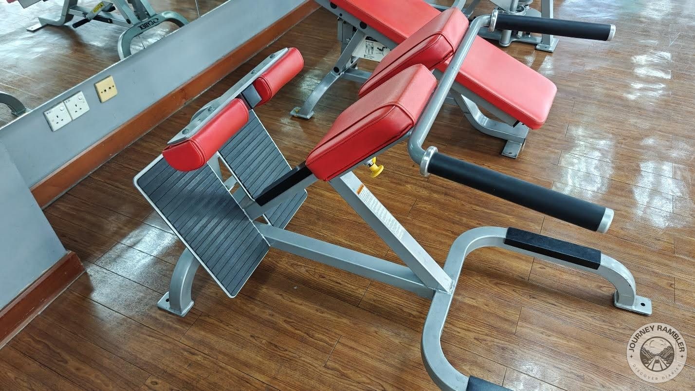 machine for back extensions