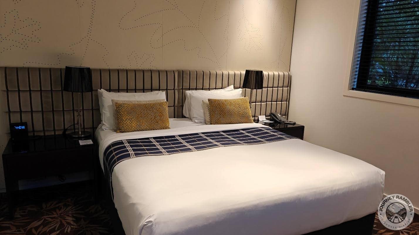 queen sized bed