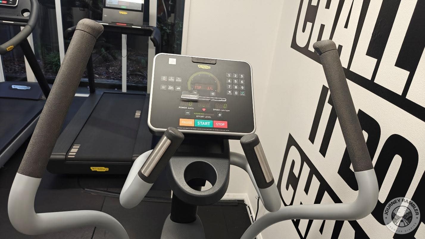 screen to control the power and speed