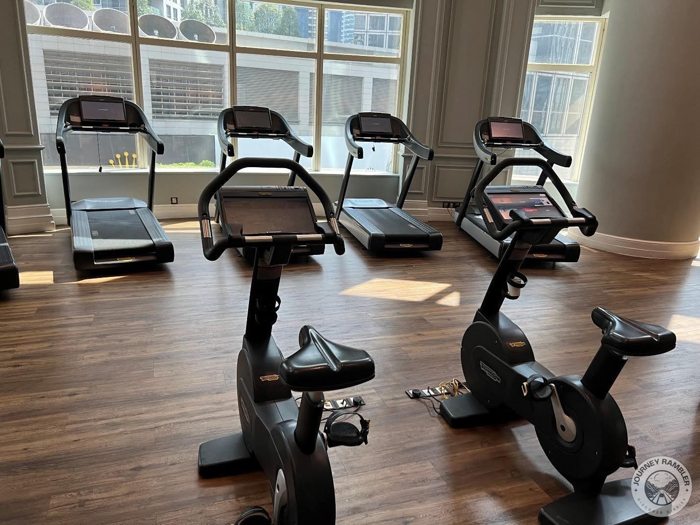 stationary bikes 