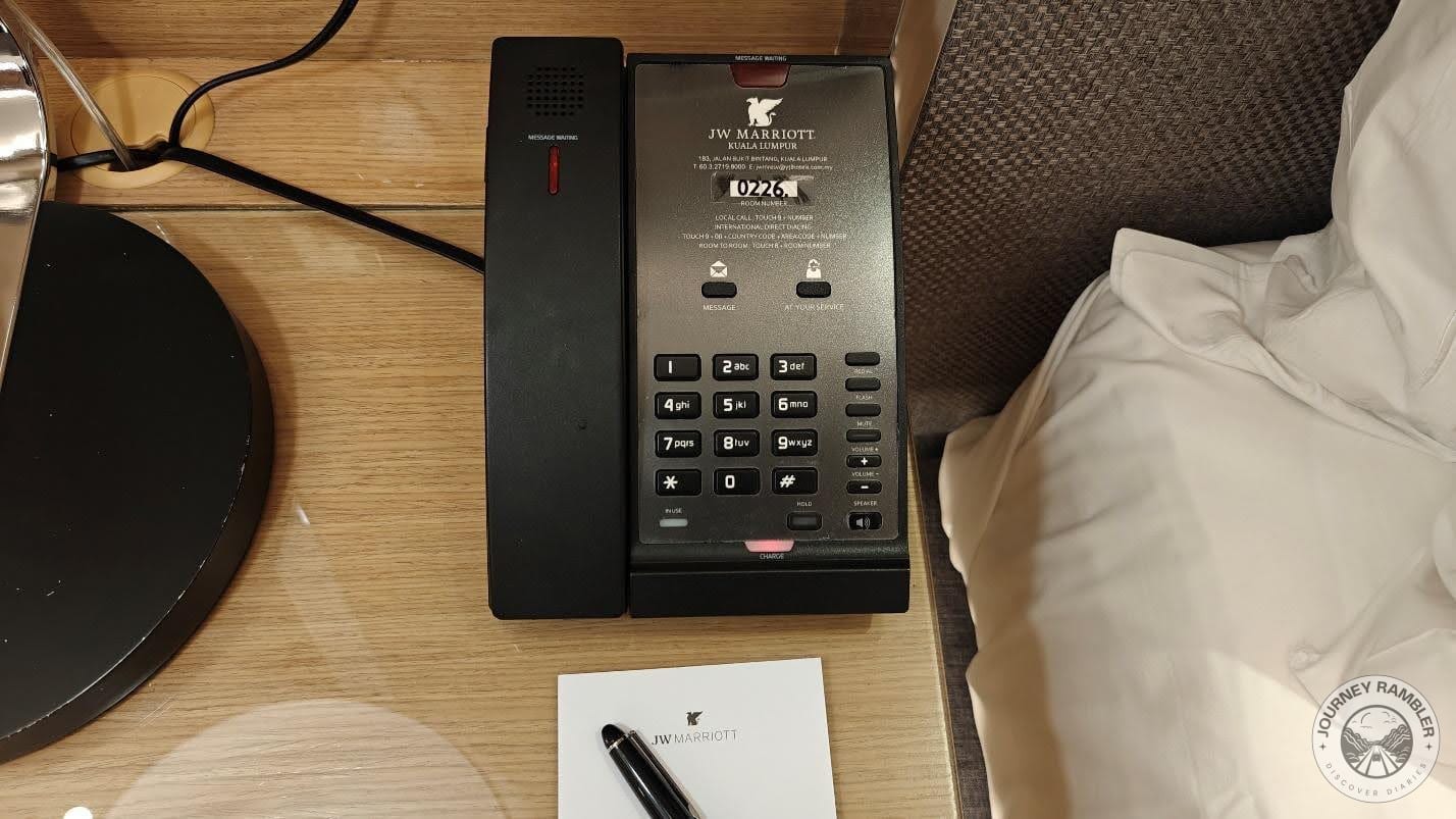 telephone