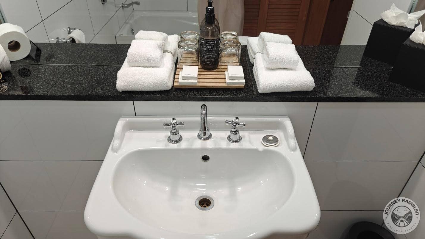 washbasin