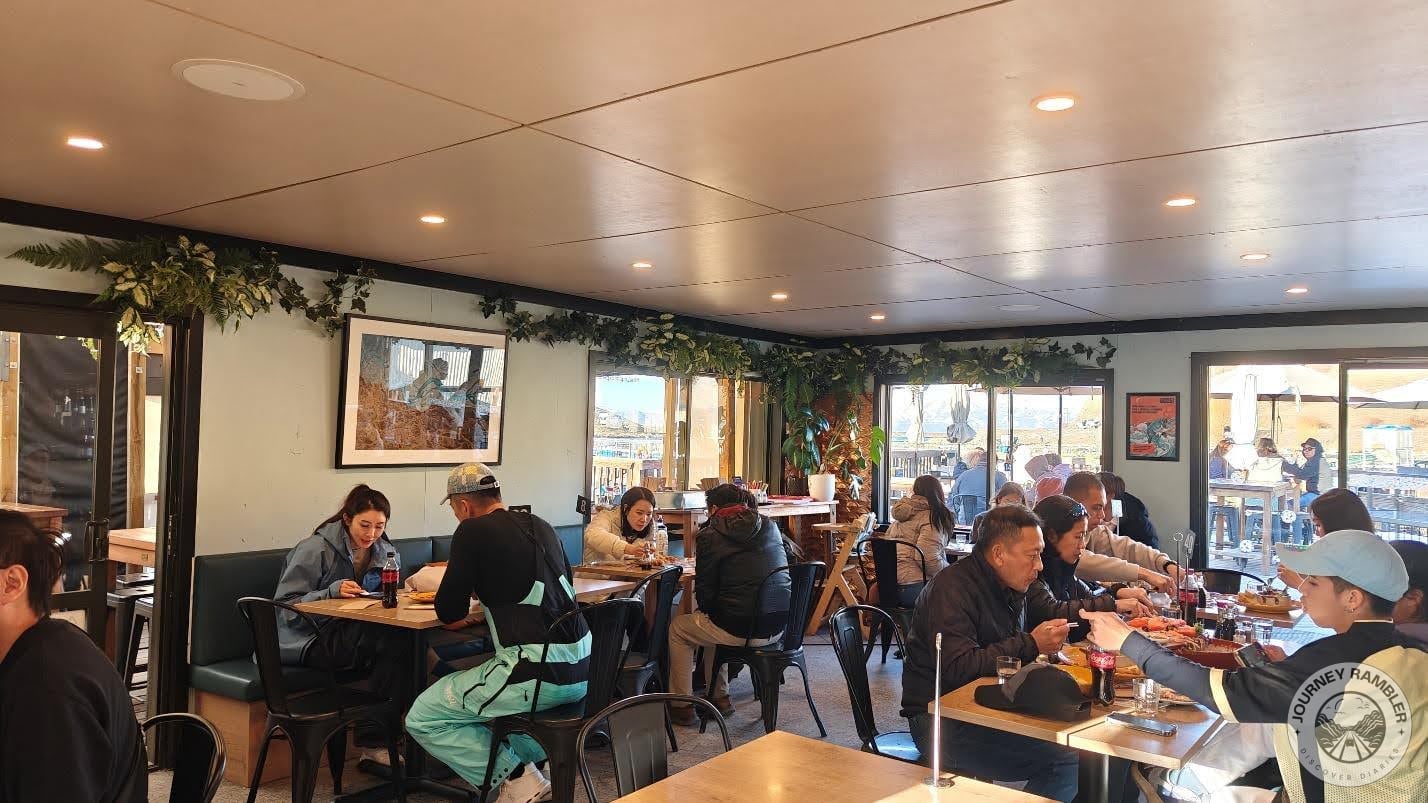 Every table at the café was full