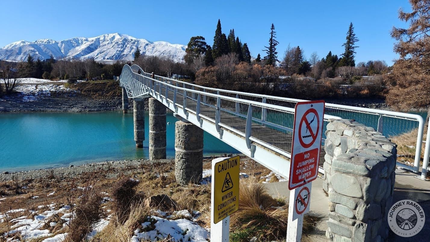 Lake Tekapo Footbridge
