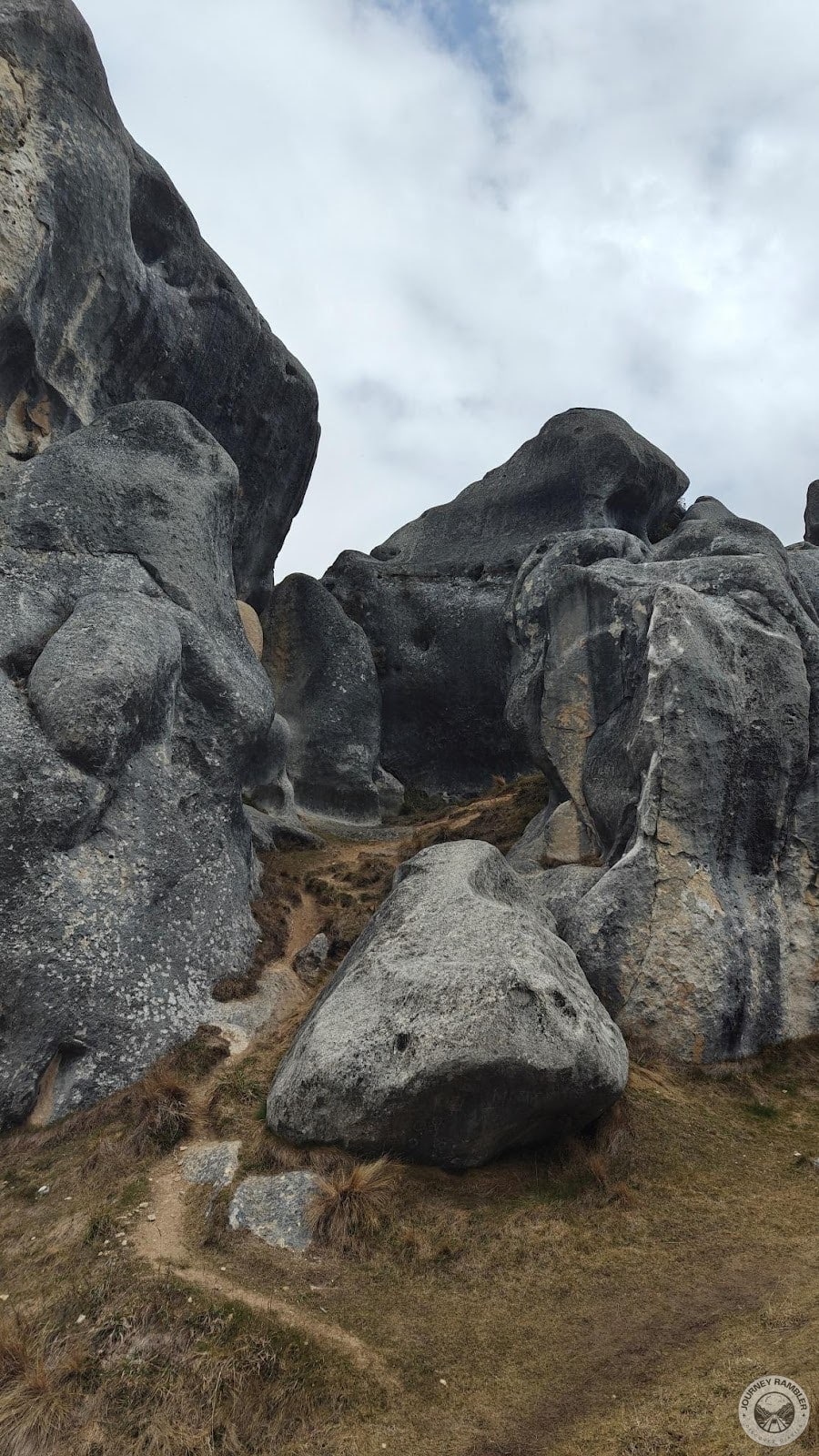 There's also a pathway here that leads to higher ground