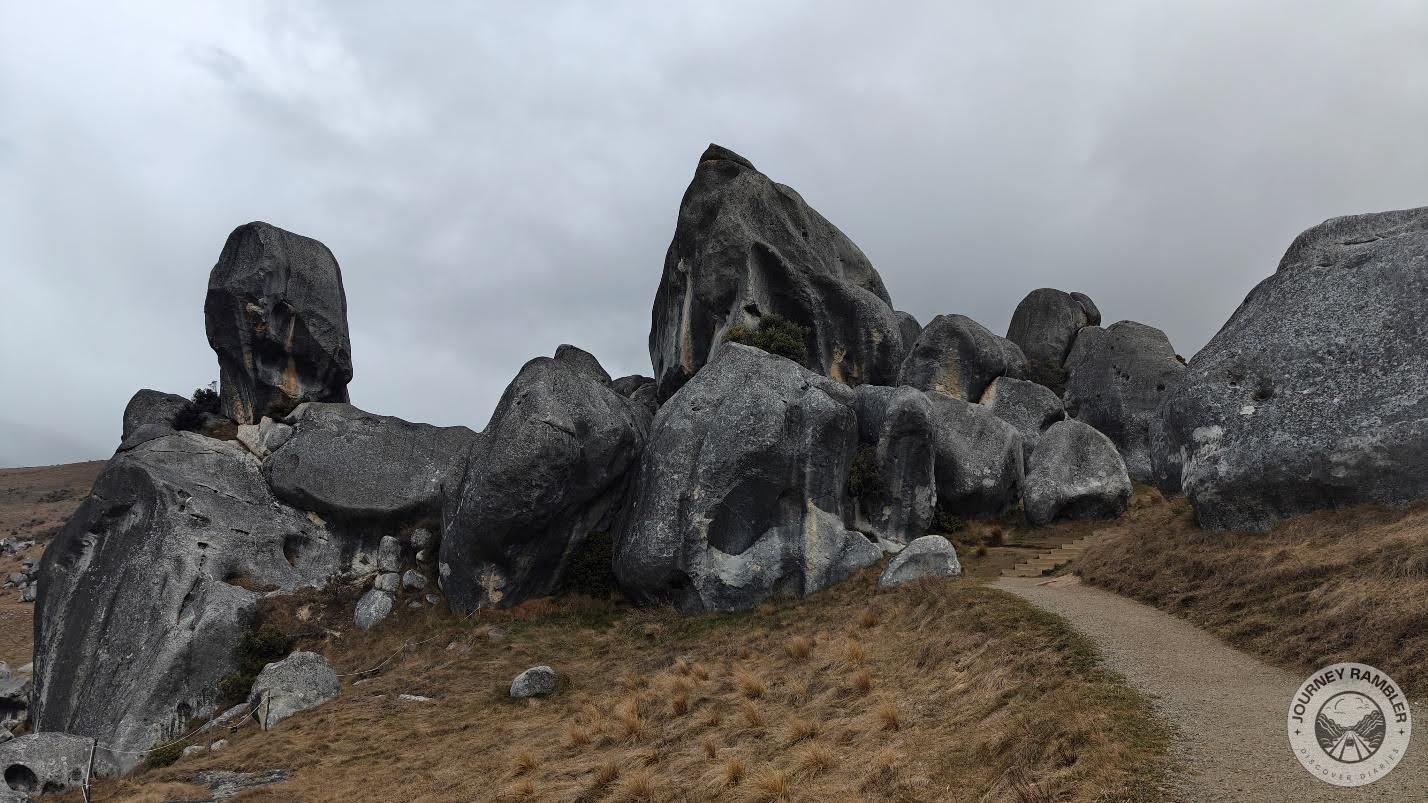 a lot of the boulders and rock formations here have those white chalk stains