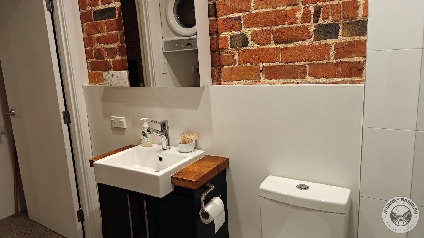 basin was pretty big and had an exhaust fan above it