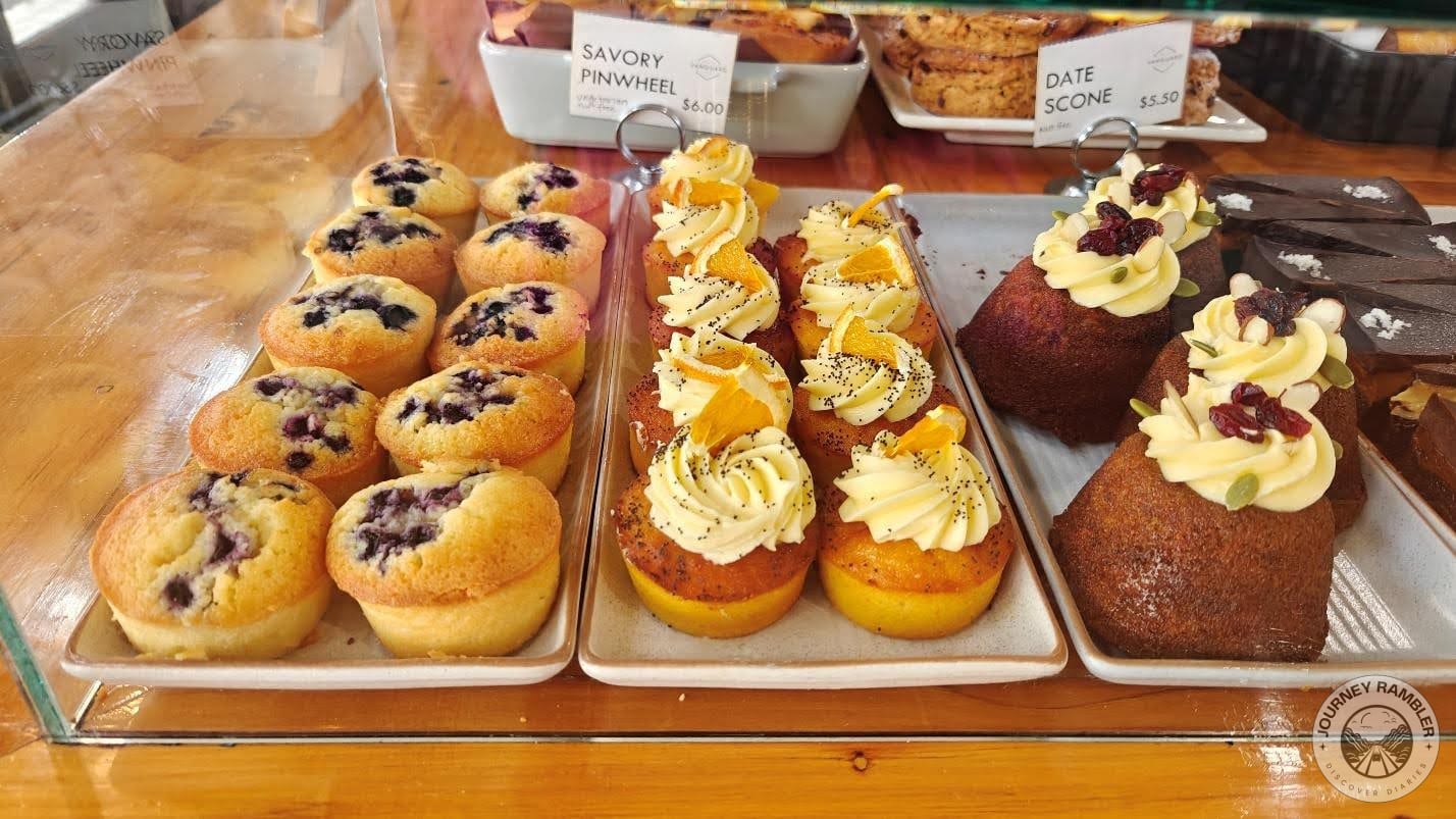 blueberry cupcakes and other fruit cakes
