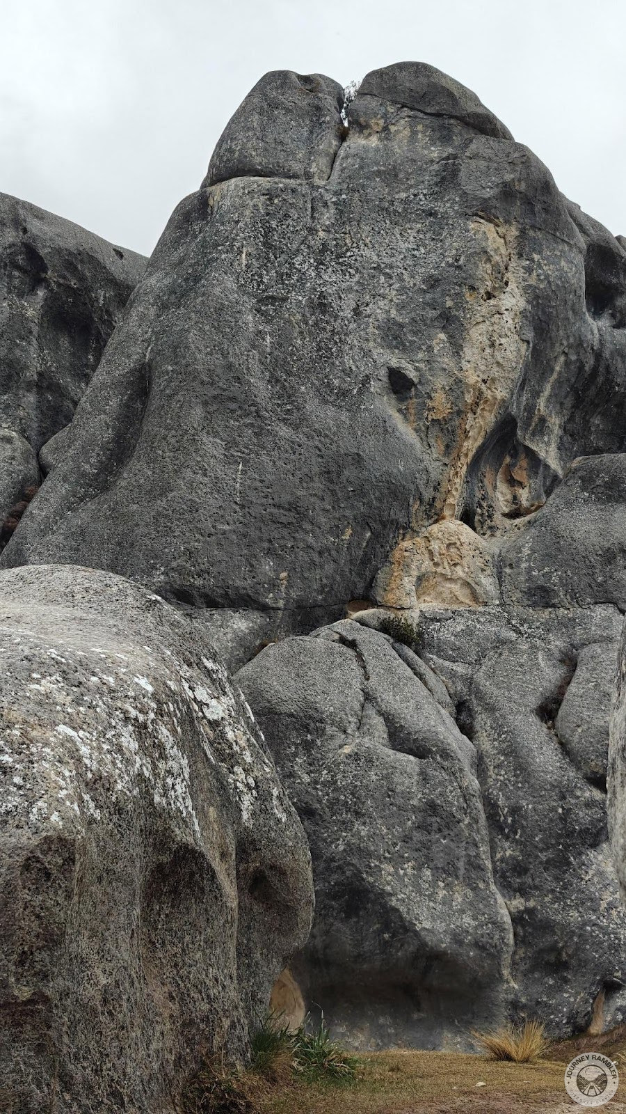 chalk stains on the rocks boulders up close