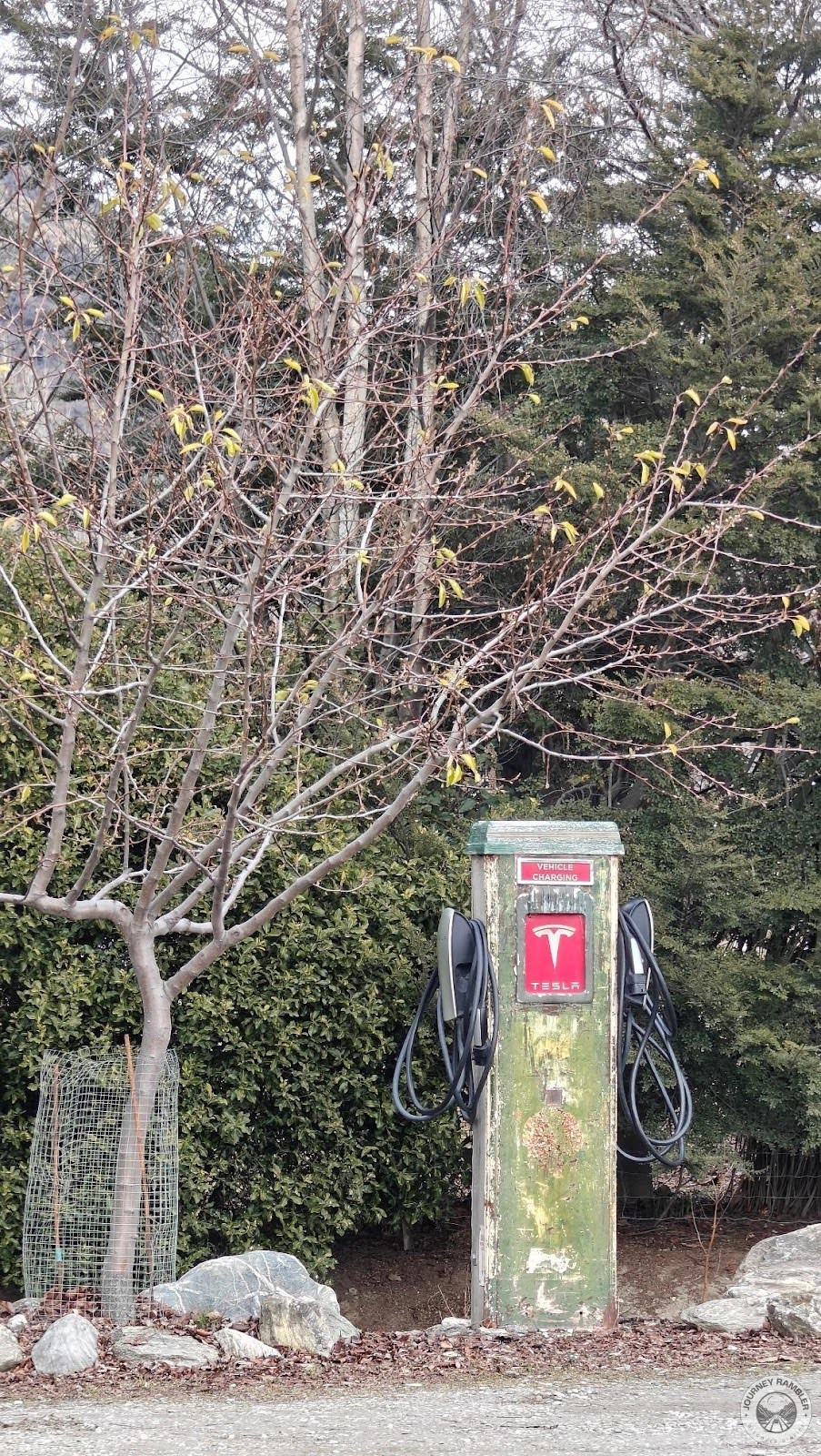 charging station for electric vehicles