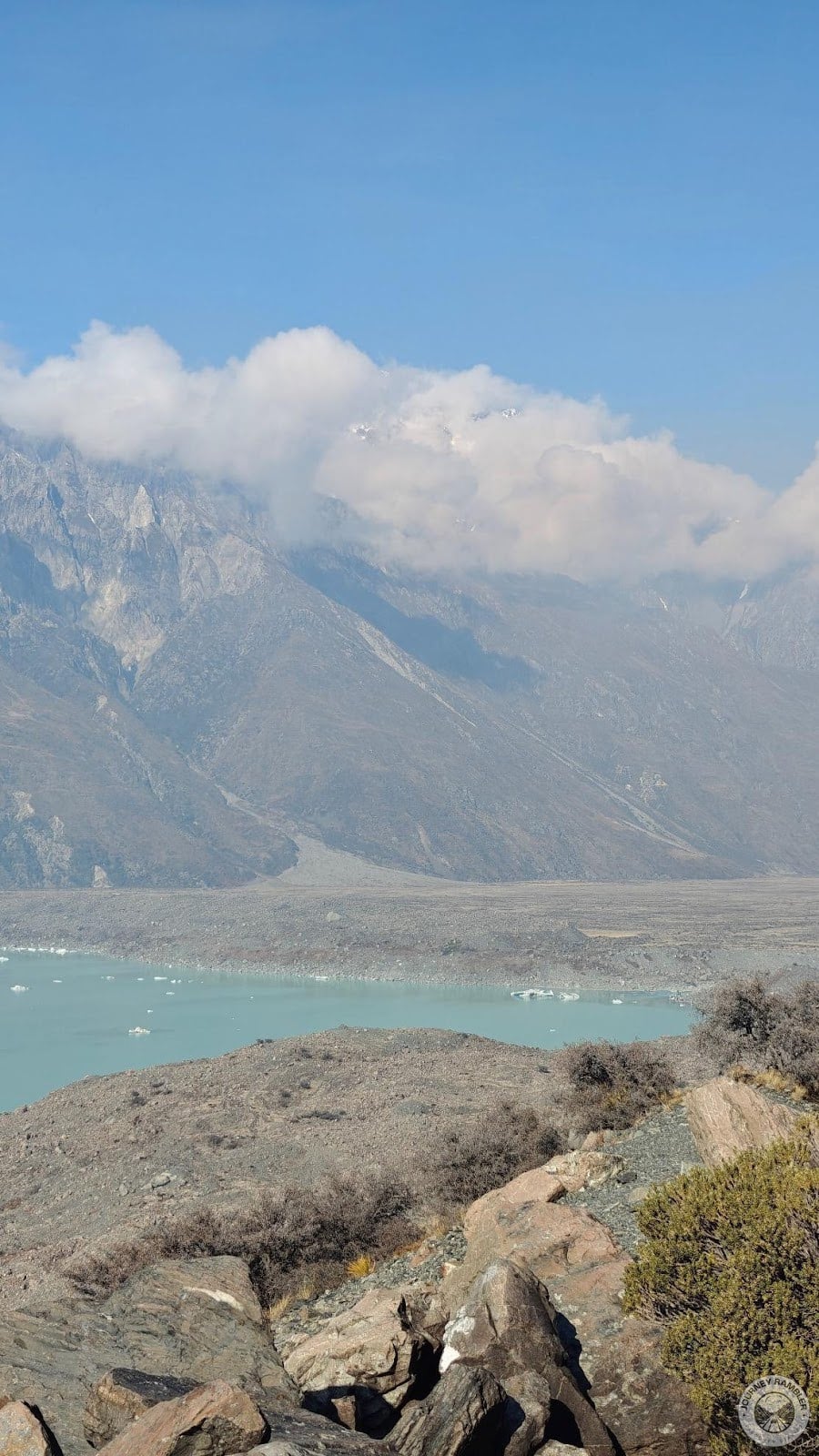 glimpse of the land south of Tasman Lake