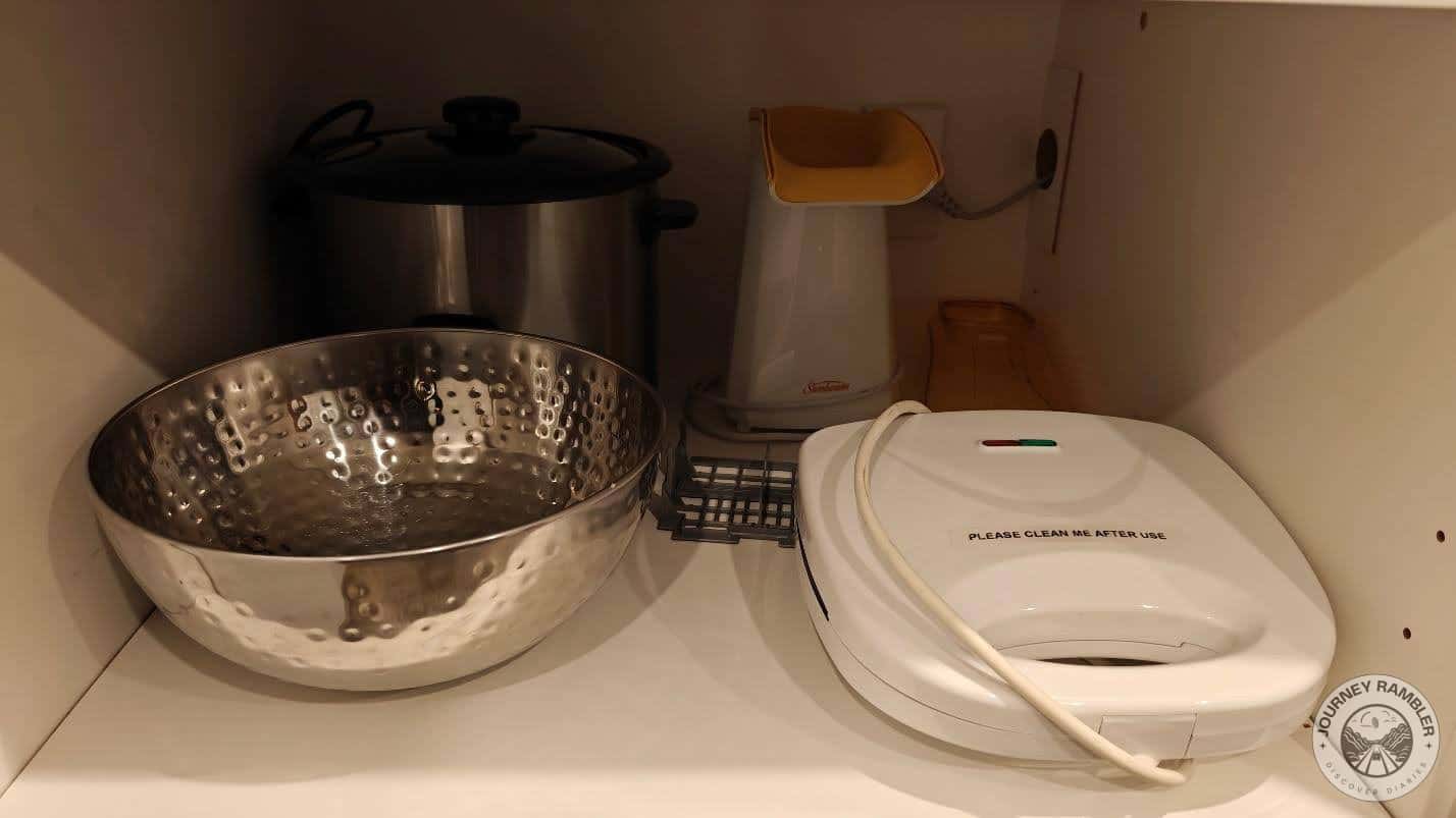 large salad bowl and a sandwich maker