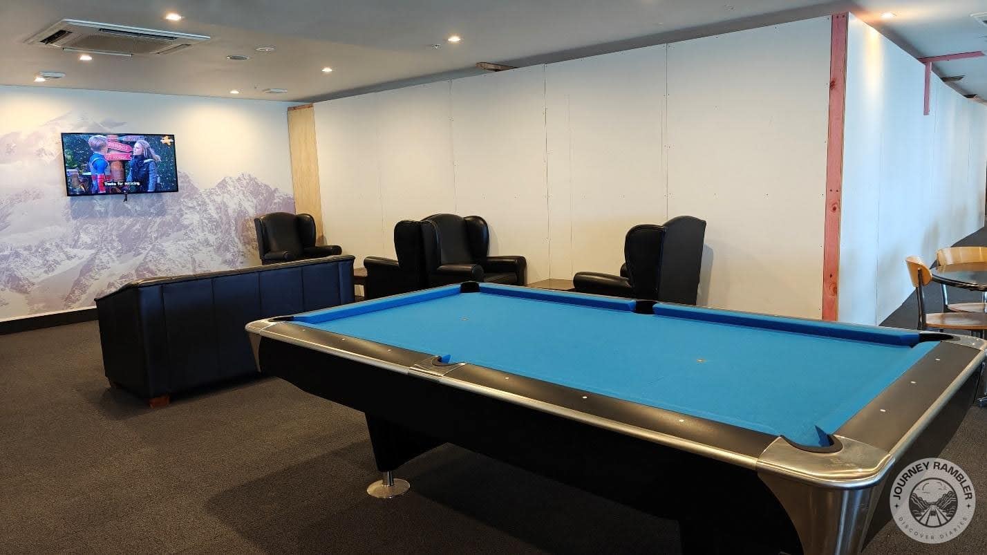pool table