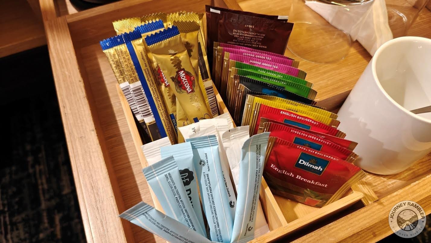 sachets of tea and coffee