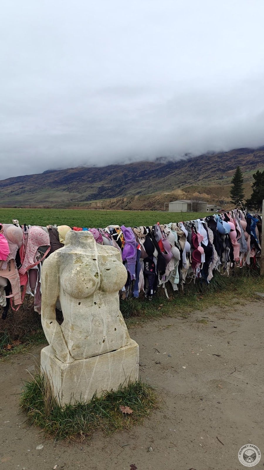 sculpture looked like it was made of marble