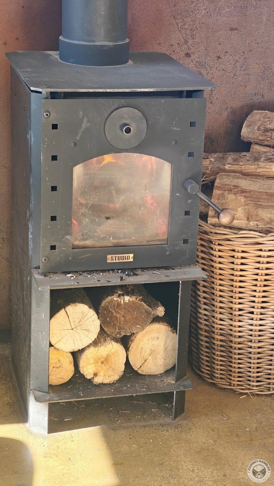stove looked a little old-fashioned