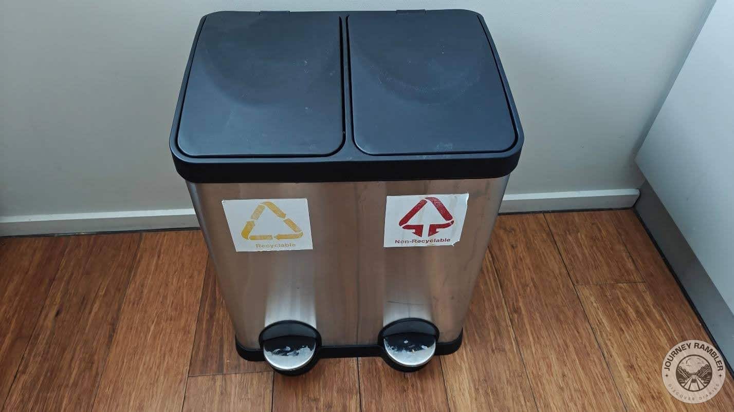 wastebasket