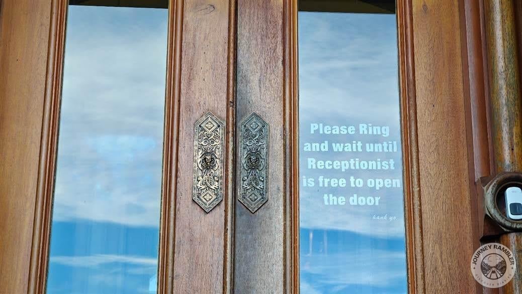 I had to ring the bell first and have the receptionist open the door