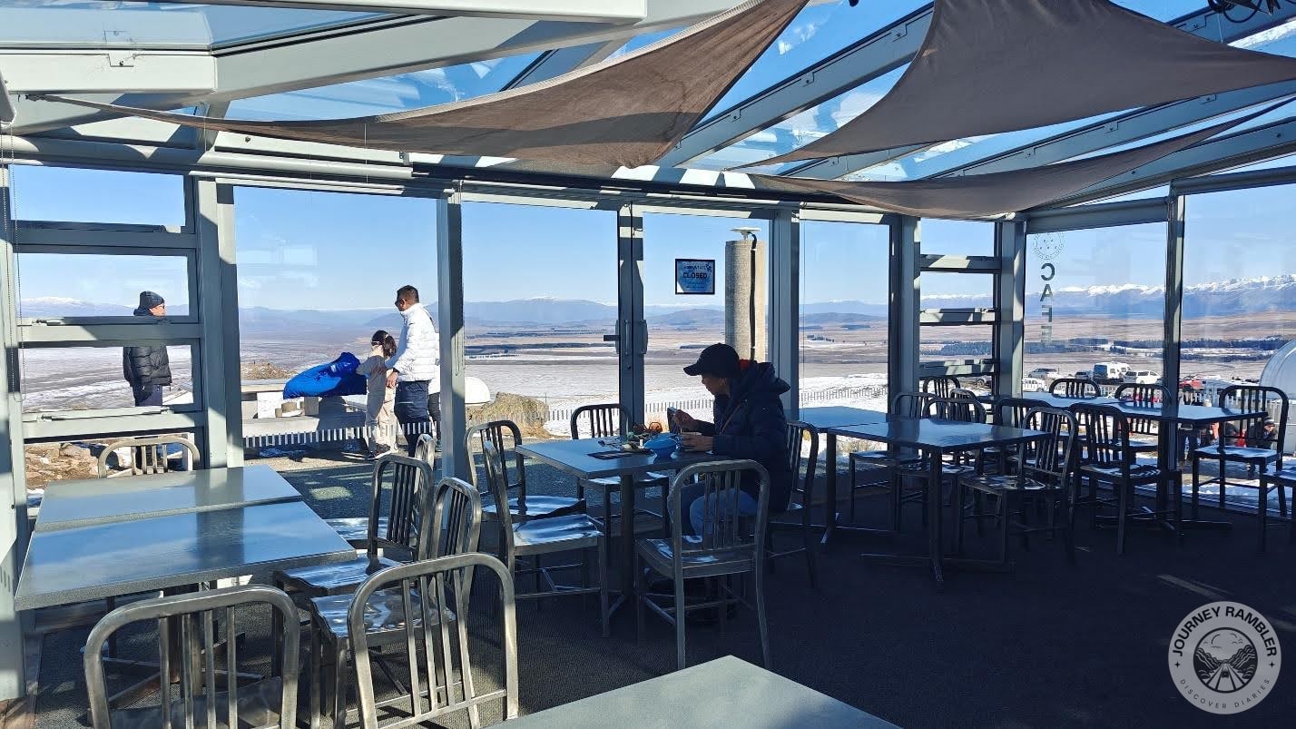 It had glass walls on all sides and there were even some tables outdoors