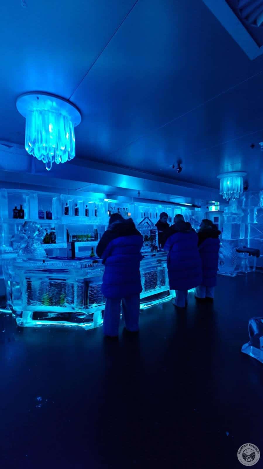 Many people were coming to the bar