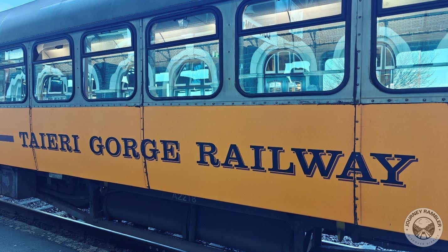 Taieri Gorge Railway up close