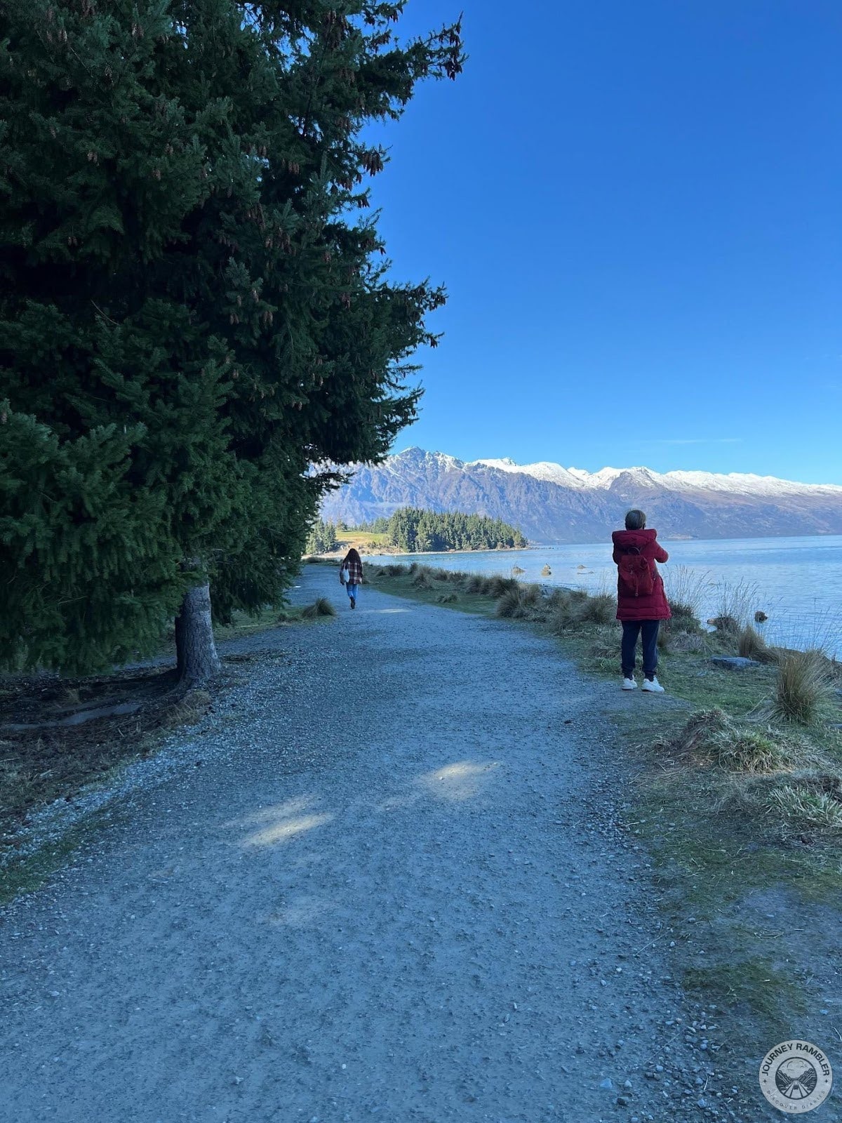 back towards the main Gardens