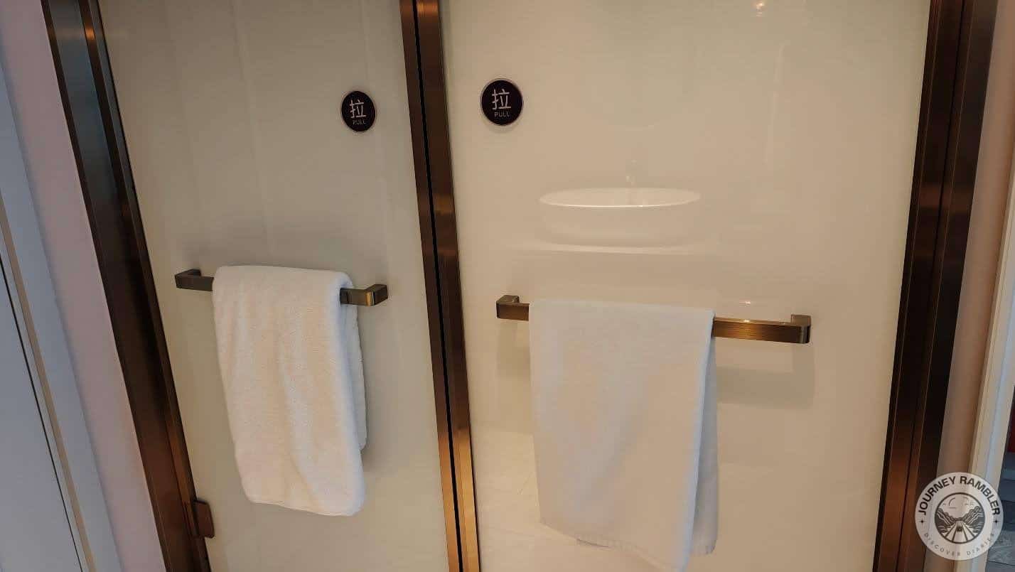 bathroom was decorated in mostly neutral tones