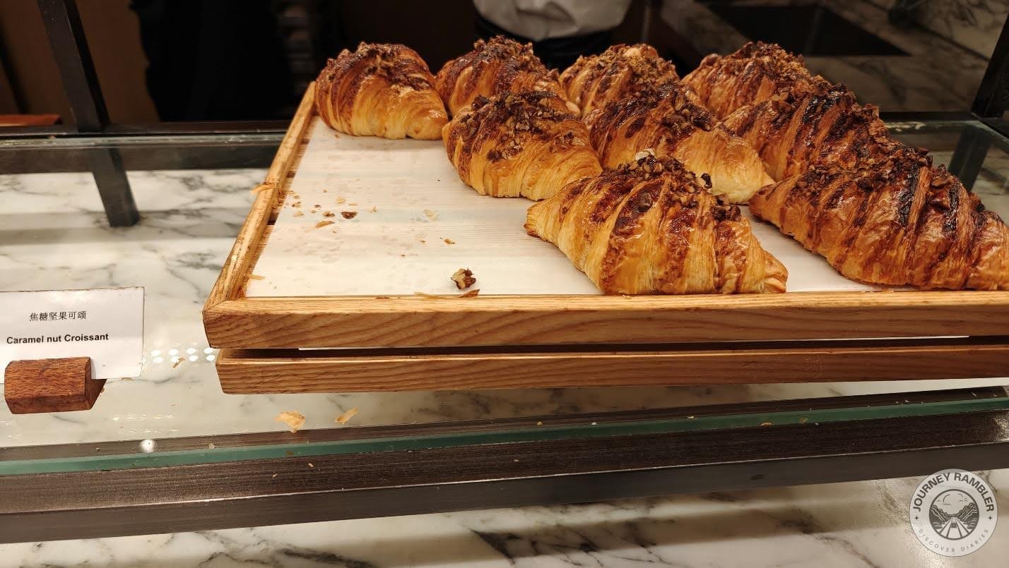 caramel nut croissant