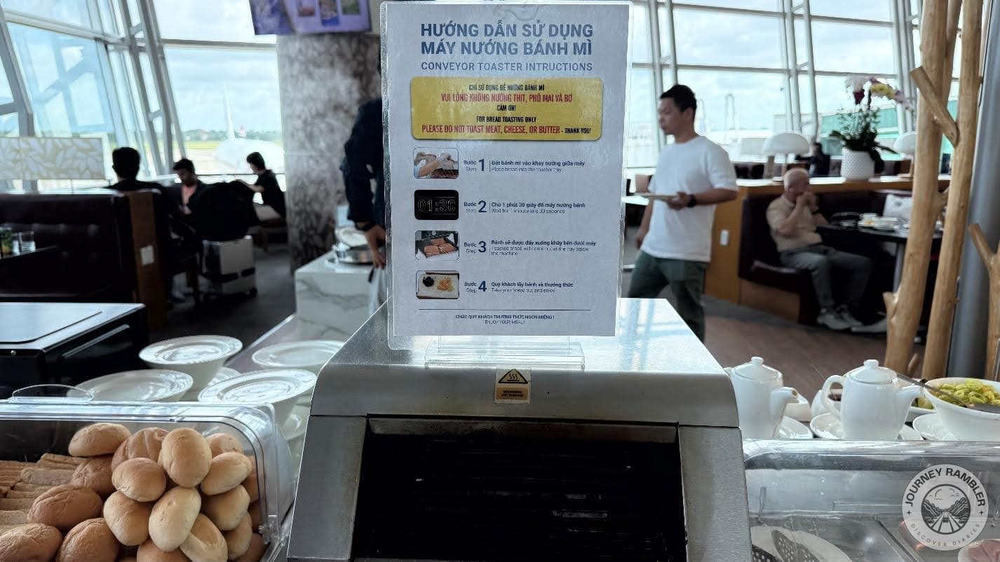 conveyor toaster beside the bread