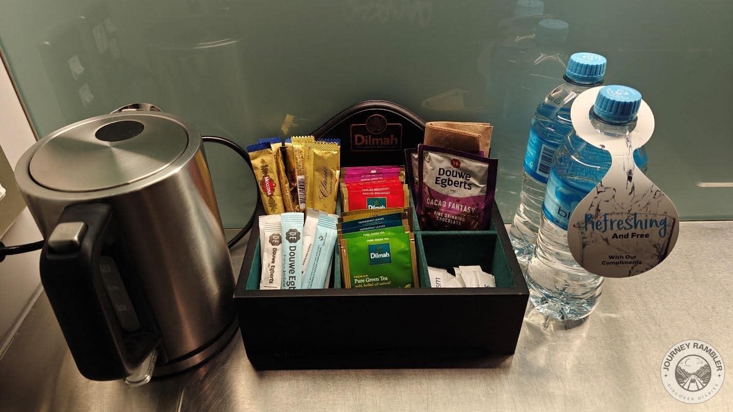 different flavors of tea and coffee