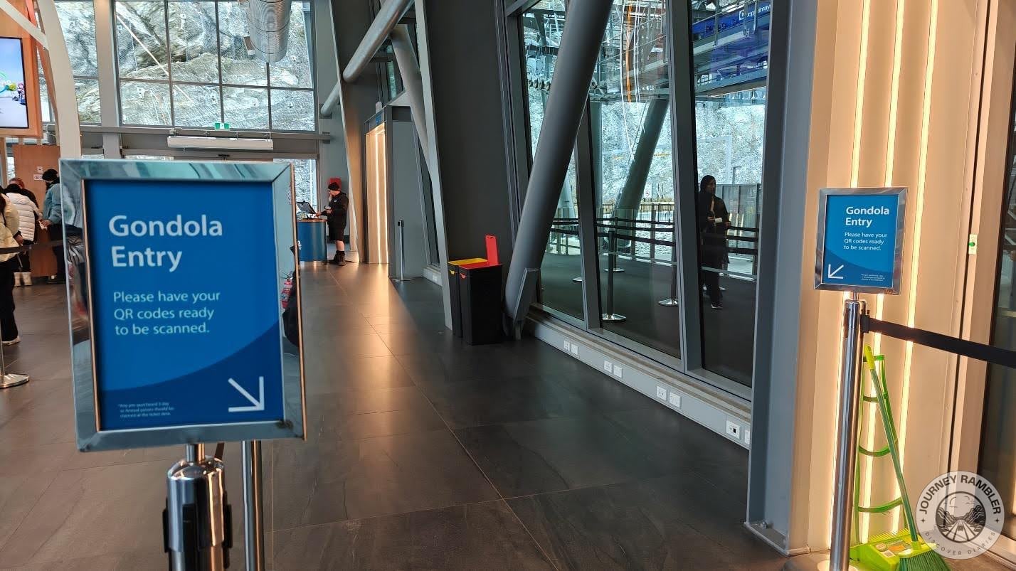 entry of the gondola ride